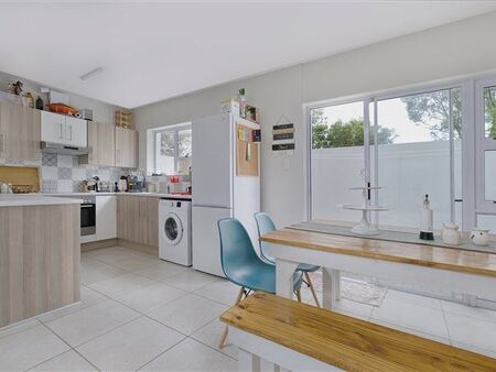 2 Bedroom House in Parsons Vlei