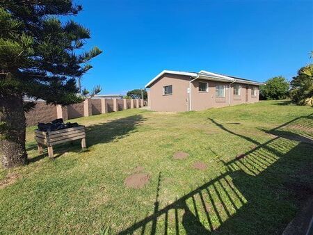 3 Bedroom House in Gonubie