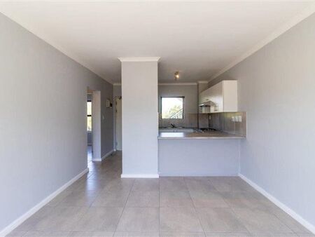 2 Bedroom Apartment in St Dumas