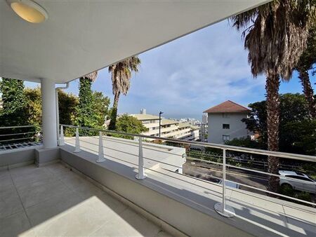 3 Bedroom Apartment in Sea Point