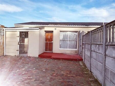 2 Bedroom House in Westridge