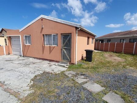 3 Bedroom House in Westgate