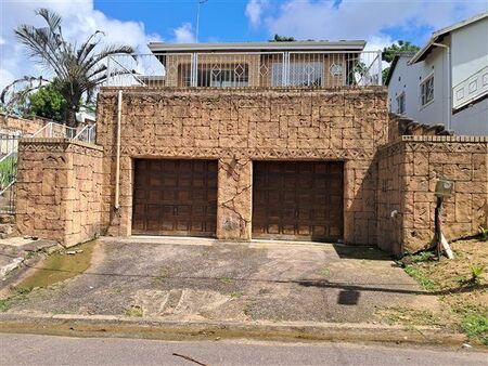 4 Bedroom House in Malvern