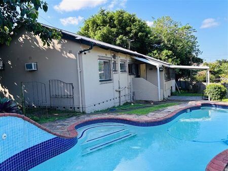 3 Bedroom House in Mount Vernon