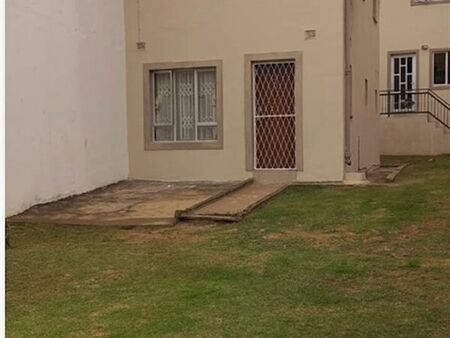 2 Bedroom House in Risecliff