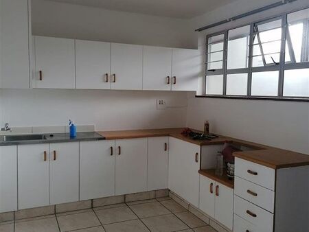 1 Bedroom Apartment in Doonside