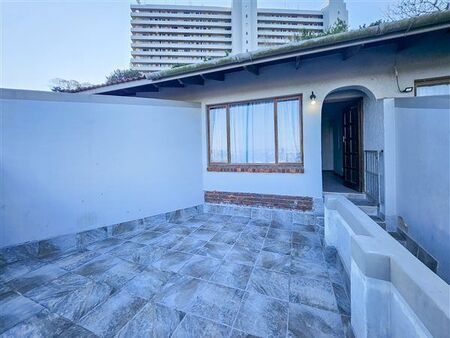 2 Bedroom Apartment in Doonside