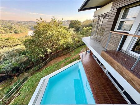 4 Bedroom House in Simbithi Estate