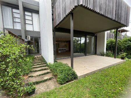 3 Bedroom House in Sheffield Beach