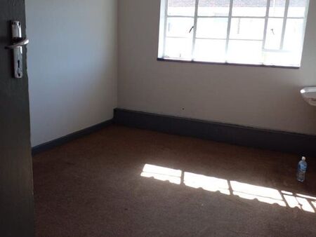 1 Bedroom Apartment in Randfontein Central
