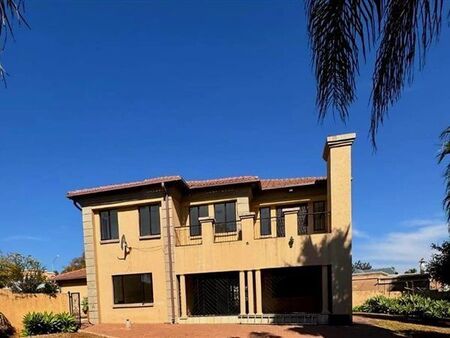 4 Bedroom House in Faerie Glen