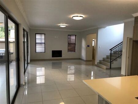 3 Bedroom Townhouse in Muckleneuk