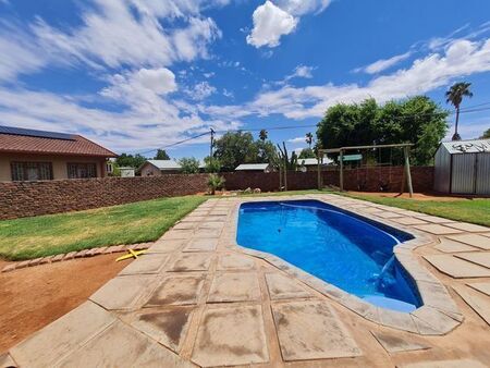 3 Bedroom house to rent in Blydeville, Upington