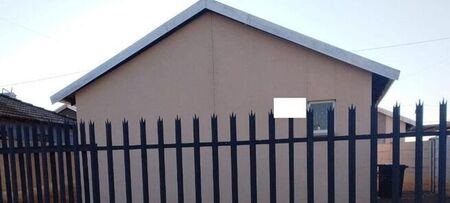 2 Bedroom house to rent in Savanna City, Walkerville