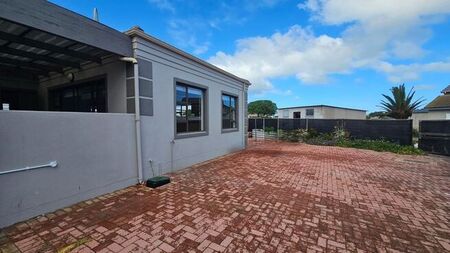 2 Bedroom apartment to rent in Country Club, Langebaan
