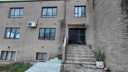 3 Bedroom cluster to rent in Reservoir Hills, Durban