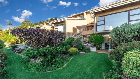 1 Bedroom townhouse - freehold to rent in Northcliff, Randburg