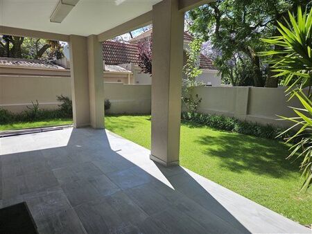 3 Bedroom Apartment in Oaklands