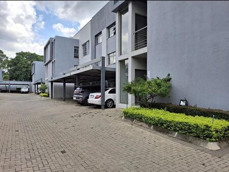 3 Bedroom Apartment in Oaklands