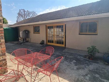 1 Bedroom House in Ferndale