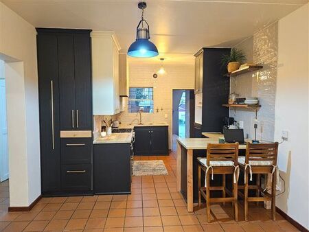 2 Bedroom Apartment in Sundowner