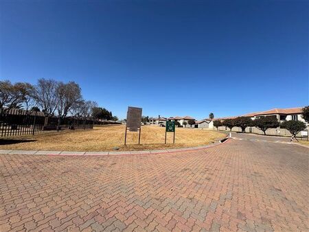 2 Bedroom Apartment in Bergbron