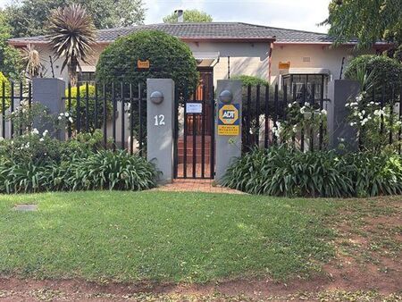 3 Bedroom House in Westdene