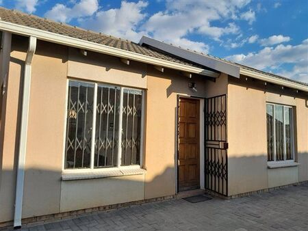 2 Bedroom House in Cosmo City
