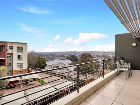 2 Bedroom Apartment in Fourways