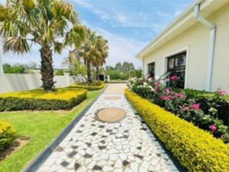 3 Bedroom House in Fourways