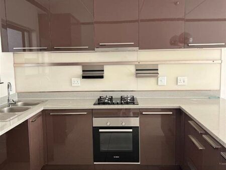3 Bedroom Apartment in Broadacres