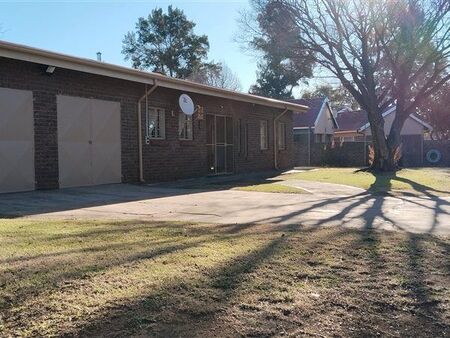 1 Bedroom House in Rensburg