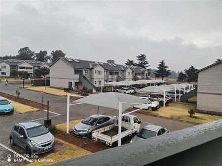 2 Bedroom Apartment in Rynfield Ah