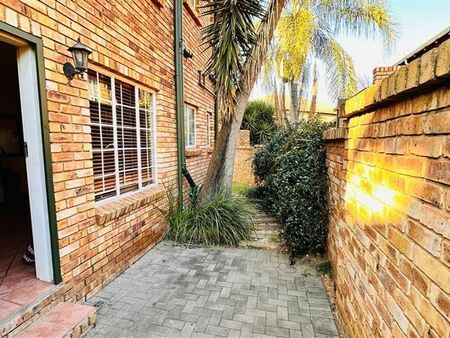 2 Bedroom Flat in Highveld