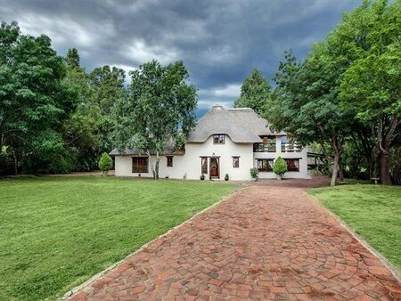 3 Bedroom House in Mnandi Ah