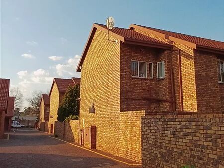 3 Bedroom Apartment in Bronberrick