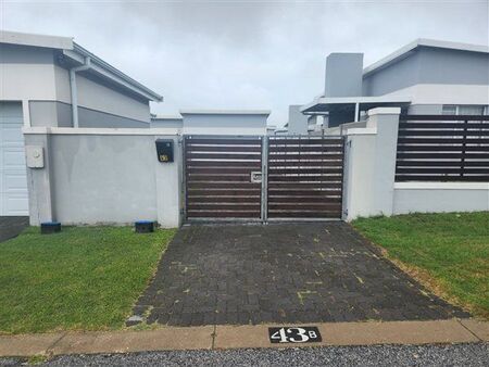 3 Bedroom House in Salisbury Park