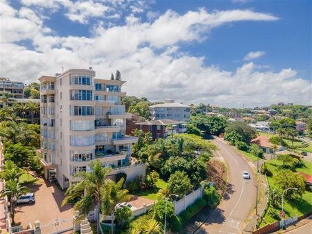 4 Bedroom Apartment in Morningside