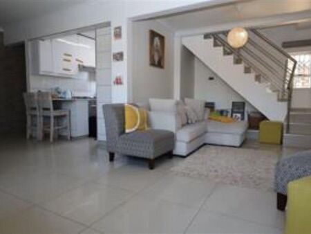3 Bedroom Apartment in La Mercy