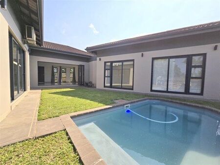 3 Bedroom House in Palm Lakes Estate
