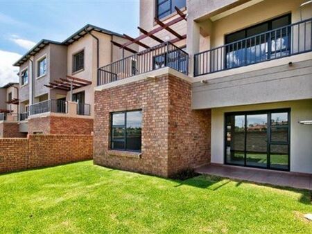 3 Bedroom Apartment in Wilgeheuwel