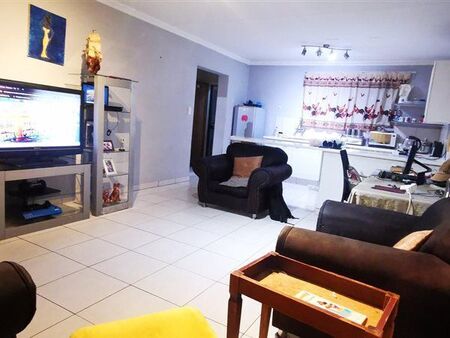 1 Bedroom Flat in Monument