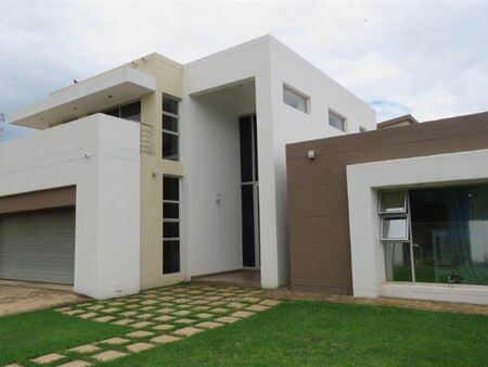 4 Bedroom House in Silverwoods Country Estate