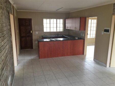3 Bedroom Townhouse in Hermanstad