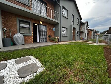 2 Bedroom Apartment in Willow Park Manor