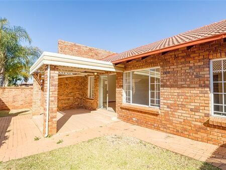 2 Bedroom Townhouse in Faerie Glen