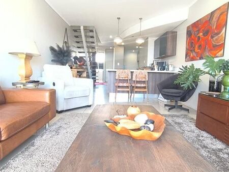2 Bedroom Apartment in Menlo Park