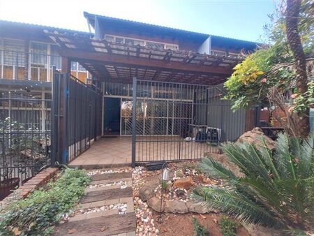 3 Bedroom Apartment in Lynnwood
