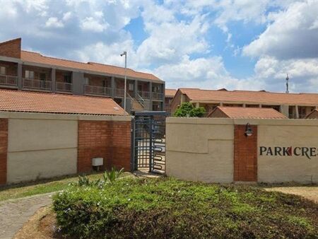 Bachelor apartment in The Orchards