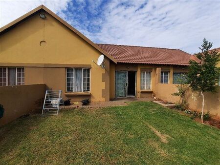 2 Bedroom Apartment in Eldorette